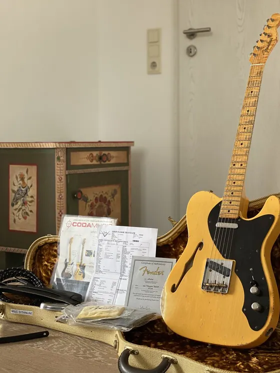 Fender Masterbuilt '51 Nocaster Thinline — John Cruz 2009