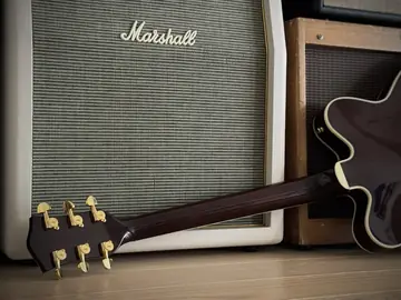 Gretsch G6122 Country Classic II Bigsby (1989) Foto 13