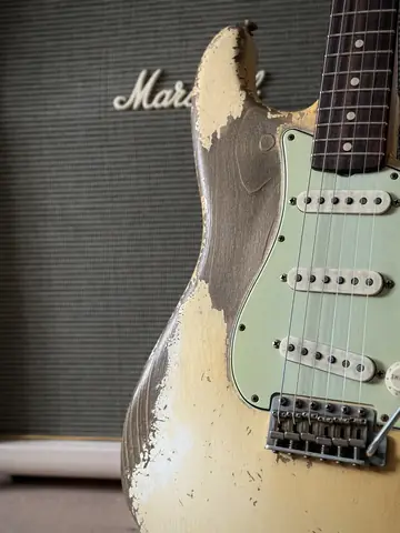 Fender Masterbuilt Dale Wilson '60s Heavy Relic Strat (2021) Photo 4
