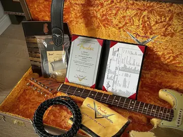 Fender Masterbuilt Dale Wilson '60s Heavy Relic Strat (2021) Photo 12
