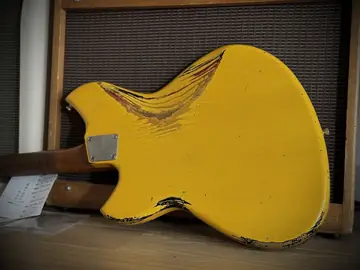 Novo Serus P2 Custom Flamed Neck (2021) Photo 19