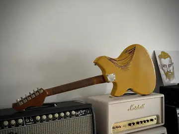 Novo Serus P2 Custom Flamed Neck (2021) Photo 25