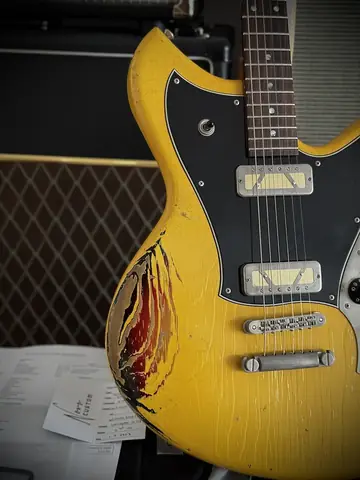 Novo Serus P2 Custom Flamed Neck (2021) Photo 30