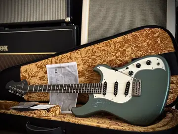 Novo Idris SSS Aged Pelham Blue Relic (2023) Foto 10