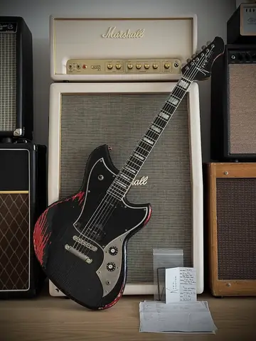Novo Serus P2 Custom Block Inlays (Bull Black/CAR, 2023) Foto 2