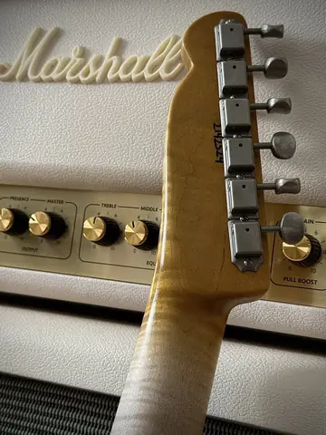 Leo Guitars Dillinger Relic Blackguard (2024, Neuware) Foto 10