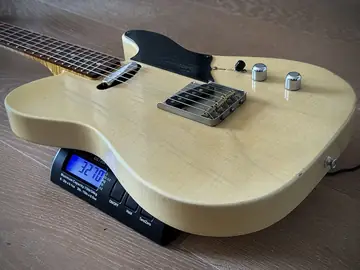 Leo Guitars Dillinger Relic Blackguard (2024, Neuware) Foto 19