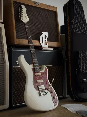Novo Guitars Idris HSS Nucleus — Olympic White (Guitar Summit Exemplar, 2025) Foto 1