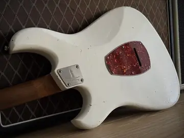 Novo Guitars Idris HSS Nucleus — Olympic White (Guitar Summit Exemplar, 2025) Foto 13