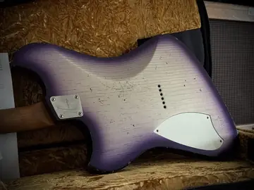 Novo Voltur V2 Purple Stranger Burst (2025) Foto 9