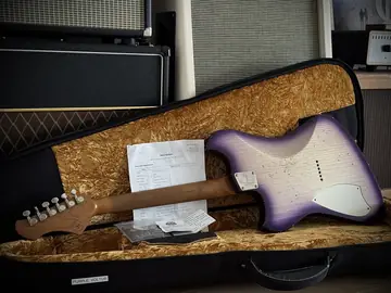 Novo Voltur V2 Purple Stranger Burst (2025) Foto 10