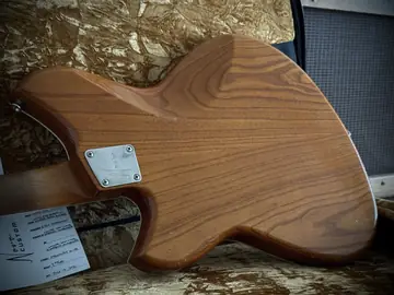 Novo Miris JHH Custom Dealer LTD Cat's Eye Burst Flamed Maple Top (2026, Neuware) Foto 8