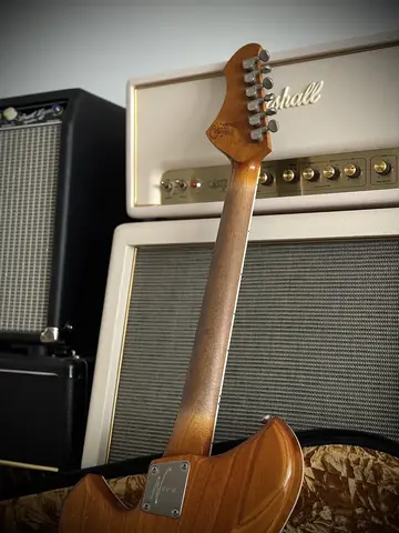 Novo Miris JHH Custom Dealer LTD Cat's Eye Burst Flamed Maple Top (2026, Neuware) Foto 14