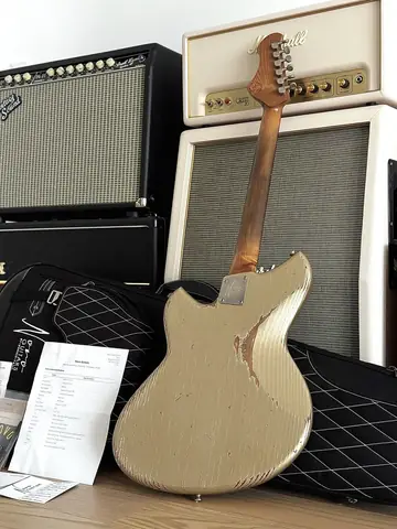 Novo Serus J Custom Shoreline Gold (2026) Photo 11