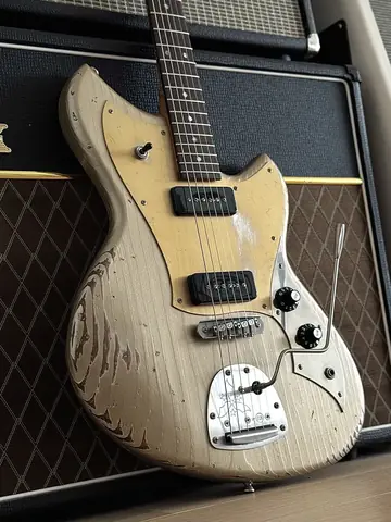 Novo Serus J Custom Shoreline Gold (2026) Photo 20