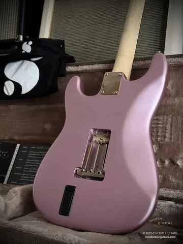 Suwak Custom Guitars S-Style Burgundy Mist Light Relic, EMG SA (2026, new) Photo 12