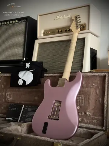 Suwak Custom Guitars S-Style Burgundy Mist Light Relic, EMG SA (2026, new) Photo 13