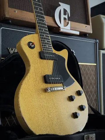 Giordano Tributo Jr. Special P90s — Aged TV Yellow (2025) Foto 4