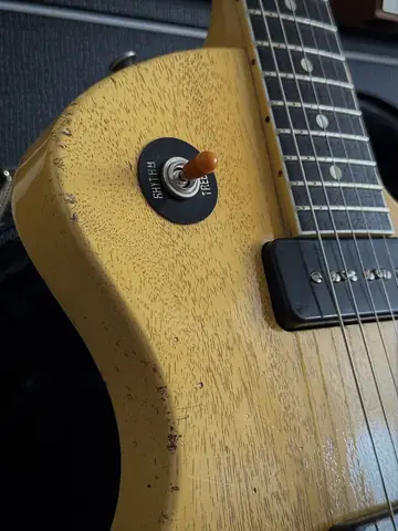 Giordano Tributo Jr. Special P90s — Aged TV Yellow (2025) Foto 5