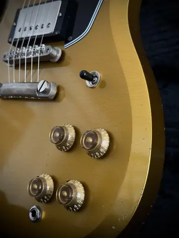 Giordano Veloce Aged All Gold (2025) Foto 8