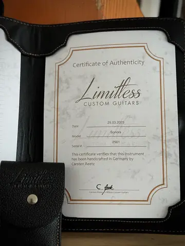 Limitless Sonora Faded Burgundy Relic (2025, Private Stock) Foto 27
