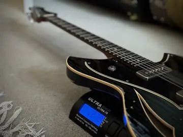 Novo Miris J Custom Pelham Burst (2025) Foto 2
