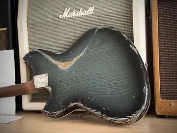 Novo Miris J Custom Pelham Burst (2025) Foto 23
