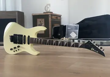 1989 Charvel Mod 6 Pearl White Foto 17