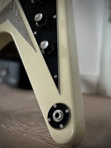 DeLago Model V — Aged White Korina Foto 9