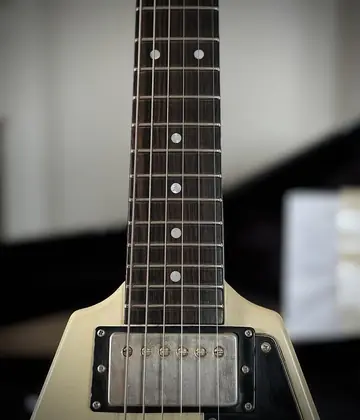 DeLago Model V — Aged White Korina Foto 14