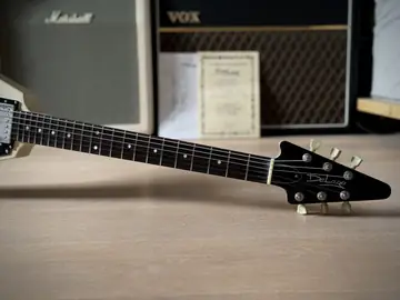 DeLago Model V — Aged White Korina Foto 22
