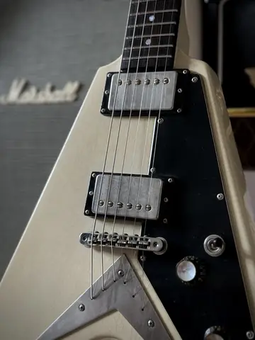 DeLago Model V — Aged White Korina Foto 26