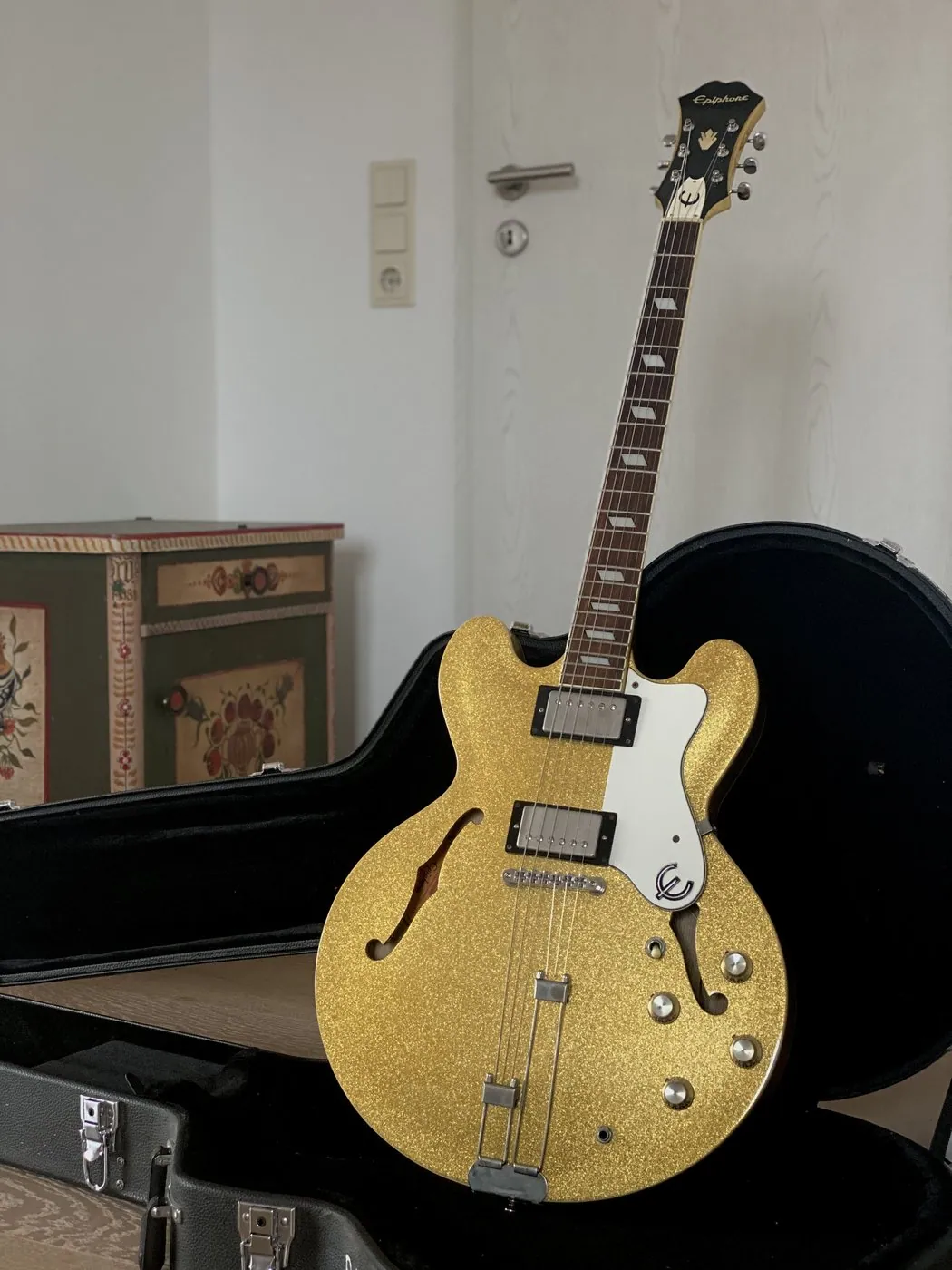1995 Epiphone Riviera Gold Sparkle