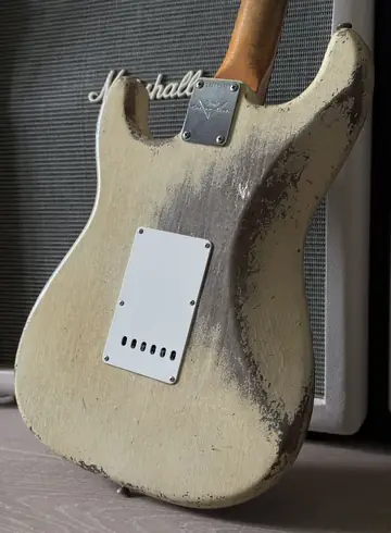 Fender Masterbuilt 2018 Dale Wilson '61 Relic — Olympic White Foto 8