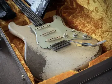 Fender Masterbuilt 2018 Dale Wilson '61 Relic — Olympic White Foto 17