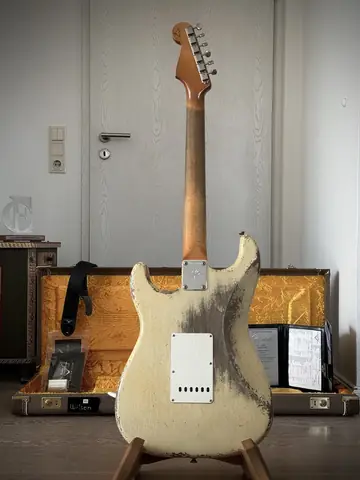 Fender Masterbuilt 2018 Dale Wilson '61 Relic — Olympic White Foto 33
