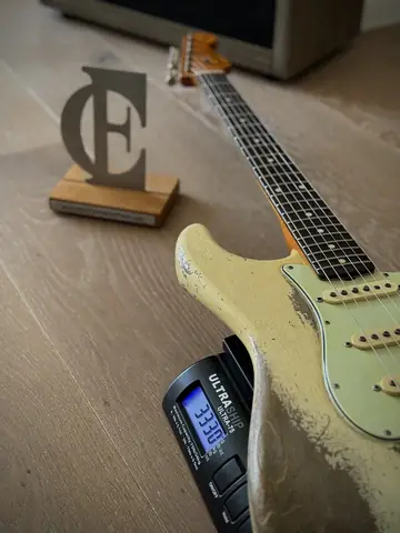 Fender Masterbuilt 2018 Dale Wilson '61 Relic — Olympic White Foto 35