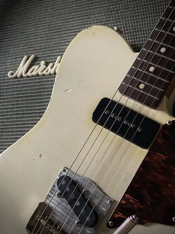 Leo Guitars 2019 Dillinger (Nicotine White) Foto 13