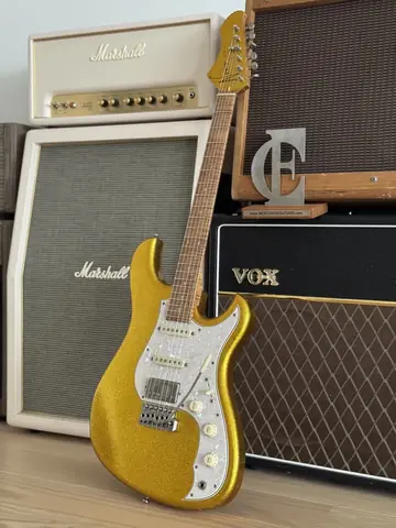 Novo Idris HSS Custom — Gold Sparkle Reverse Head Foto 4