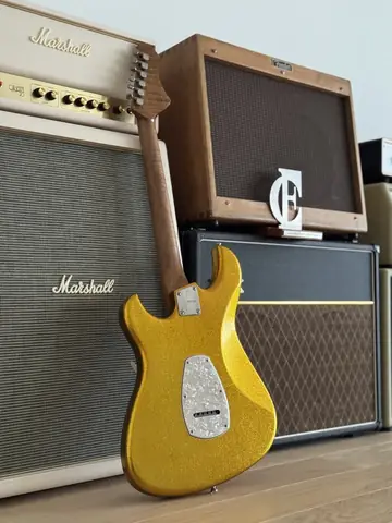 Novo Idris HSS Custom — Gold Sparkle Reverse Head Foto 7