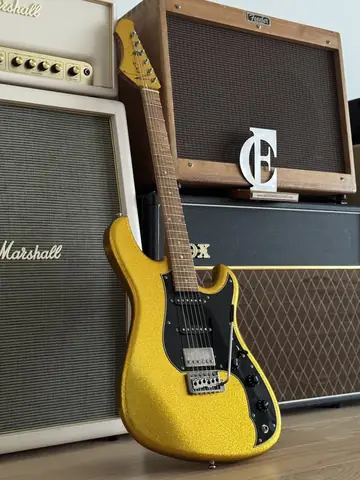 Novo Idris HSS Custom — Gold Sparkle Reverse Head Foto 10