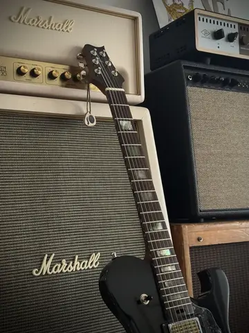 Qcumber Sin Black Bold Tremolo Lightweight (2026, Neuware) Foto 12