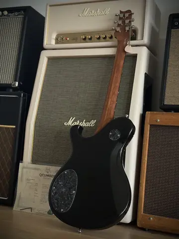Qcumber Sin Black Bold Tremolo Lightweight (2026, Neuware) Foto 13