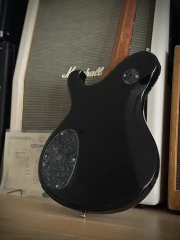 Qcumber Sin Black Bold Tremolo Lightweight (2026, Neuware) Foto 14
