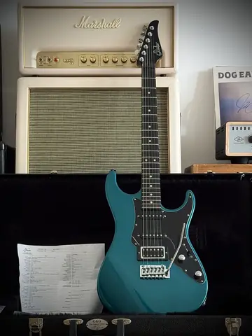 Suhr Pete Thorn Signature Standard HSS — Ocean Turquoise Metallic Foto 14