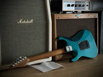 Suhr Pete Thorn Signature Standard HSS — Ocean Turquoise Metallic Foto 22
