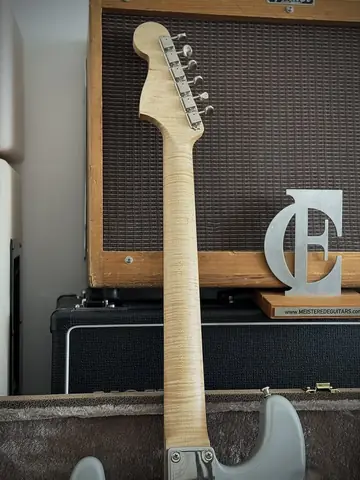 Suwak Light Relic Strat 'Relic Ready' (2025, new) Photo 9