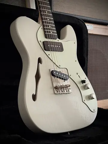 Suwak Thinline Ash T-Style Relic White Nitro (2026, Neuware) Foto 4