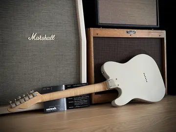 Suwak Thinline Ash T-Style Relic White Nitro (2026, Neuware) Foto 33