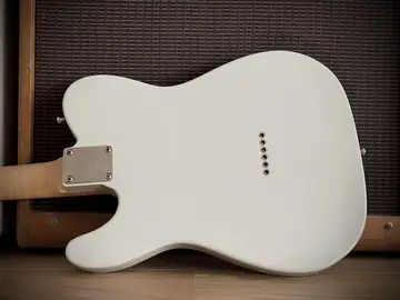 Suwak Thinline Ash T-Style Relic White Nitro (2026, Neuware) Foto 35